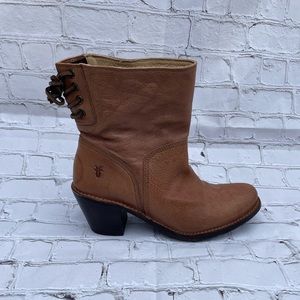 Frye boots women’s size 9